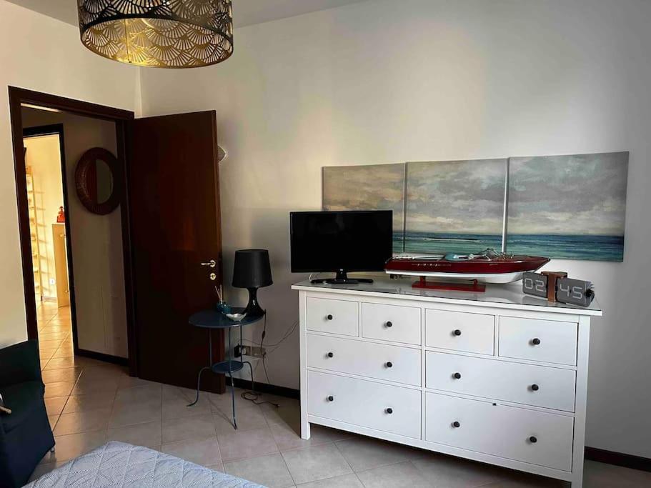 Apartamento Casa Giulia: Un'Oasi Di Pace Toscolano-Maderno Exterior foto