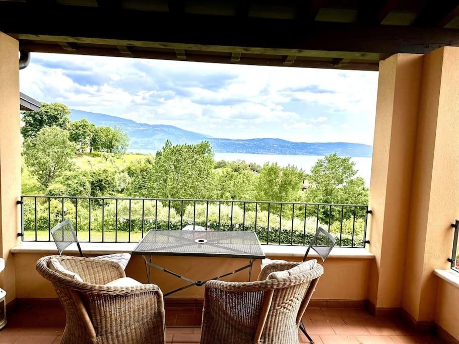 Apartamento Casa Giulia: Un'Oasi Di Pace Toscolano-Maderno Exterior foto